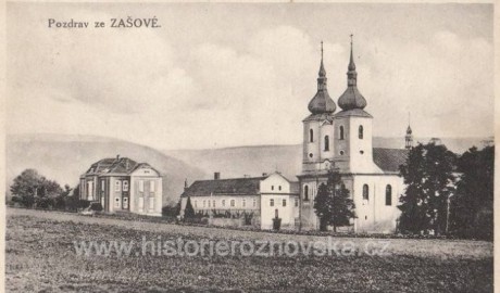 Kostel s klášterem v Zašová-U